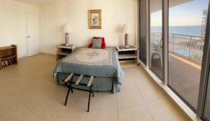 Guest Bedroom 300x173