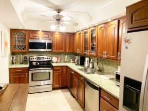 Kitchen1 300x225