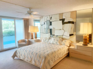 Master Bedroom 300x225