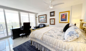 Guest Room 300x180