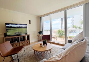Living Room 300x208